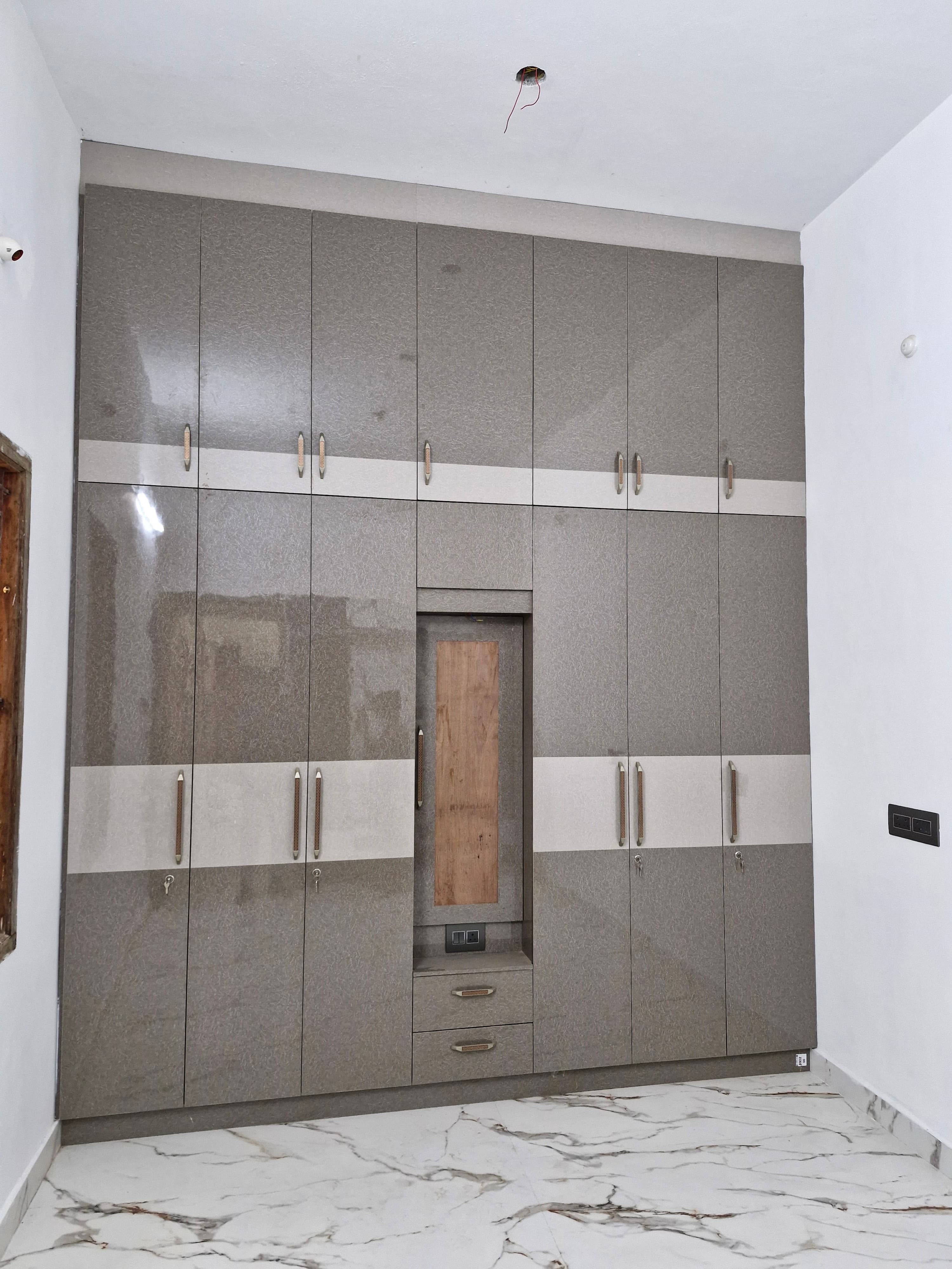 Storage and Wardrobe