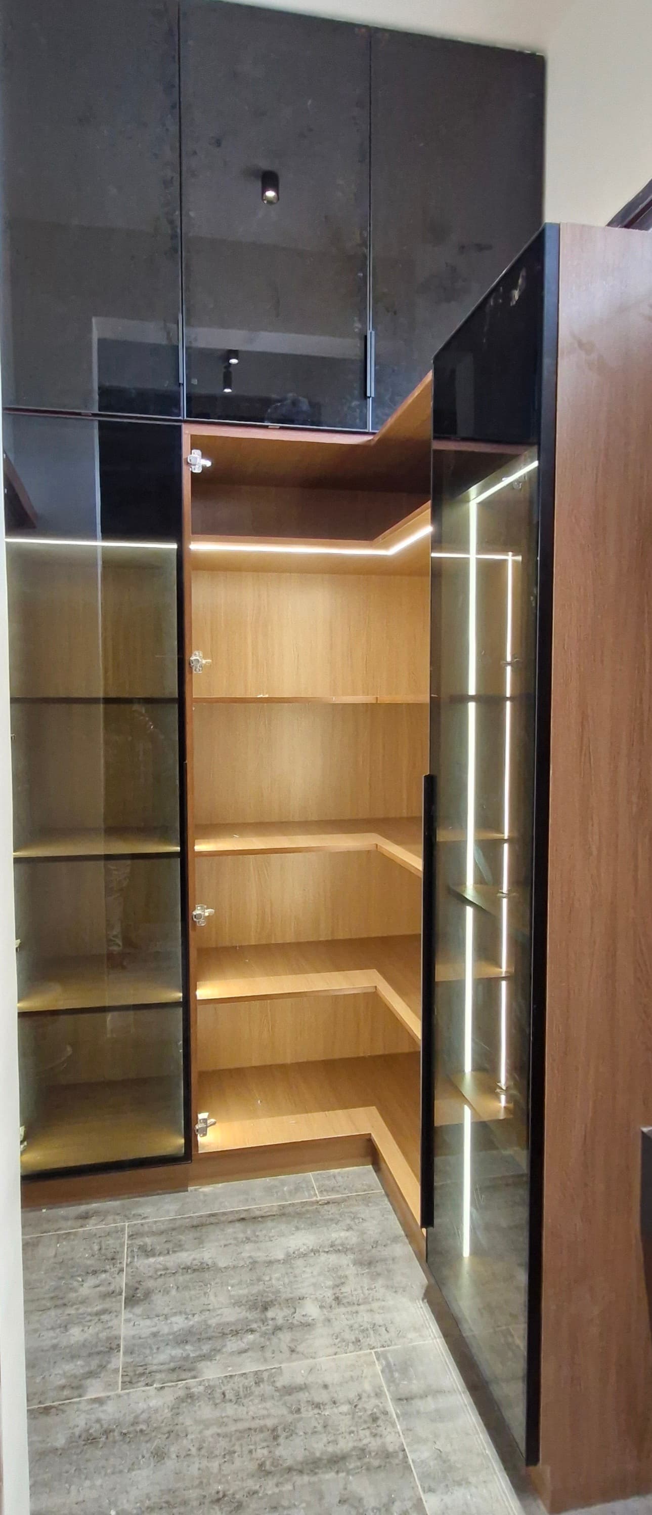 Storage and Wardrobe